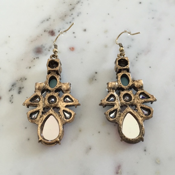 🆑 "Elise" Earrings || Pink & Clear Crystal - Picture 3 of 14